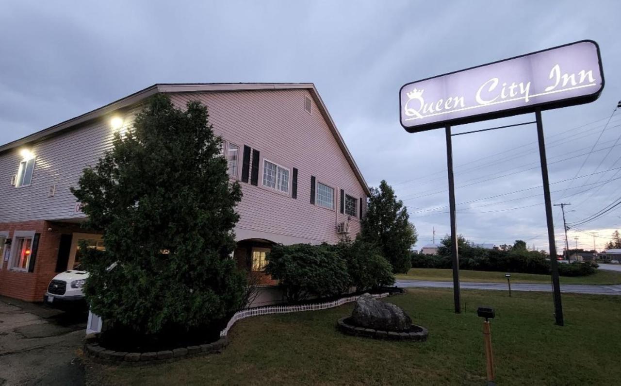 Queen City Inn Bangor Exterior photo